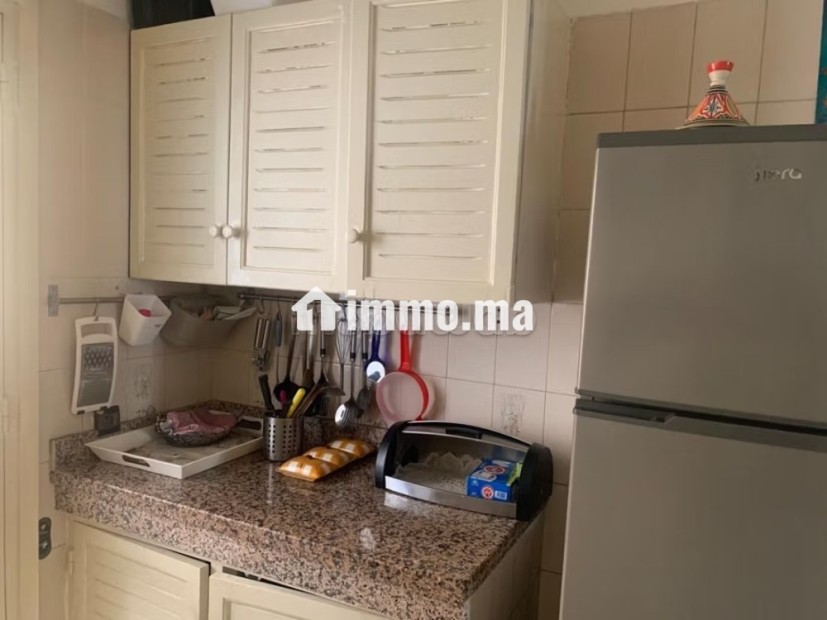 Location saisonnière à Agdal.
Superficie 100 m².
Ascenseur et places de parking - Vente Immobilier - Rabat - photo 7
