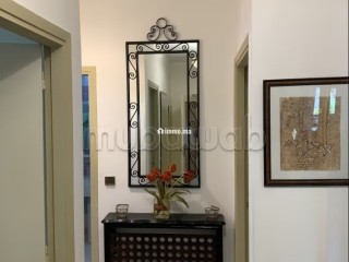 Location saisonnière à Agdal.
Superficie 100 m².
Ascenseur et places de parking - Appartement à vendre - Rabat