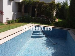 Villa avec chauffage central à Souissi - Villa à louer - Rabat