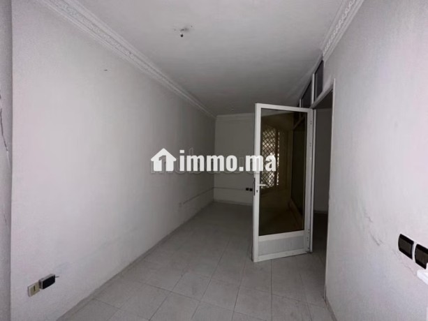 opportunite-commerciale-au-coeur-de-gueliz-rf-lb-29-big-3