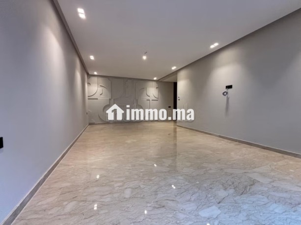 tres-bel-appartement-en-californie-big-12