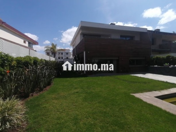 luxe-villa-meublee-jumelle-a-pristigia-big-0