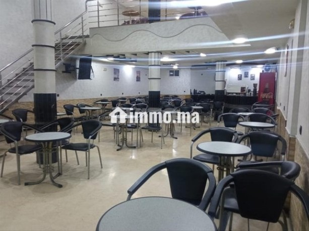 vente-dun-local-commercial-a-fort-potentiel-big-2