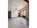 location-dun-appartement-en-centre-3-belles-chambres-terrasse-small-16