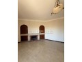 location-dun-appartement-en-centre-3-belles-chambres-terrasse-small-5