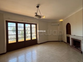 Location d'un appartement en Centre. 3 belles chambres Terrasse - Appartement à louer - Tanger