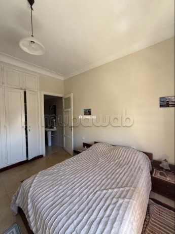 location-dun-appartement-en-centre-3-belles-chambres-terrasse-big-10