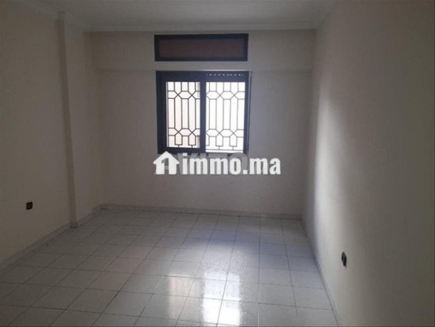 bureau-5p-130m2-a-louer-sur-rte-del-jadida-big-4