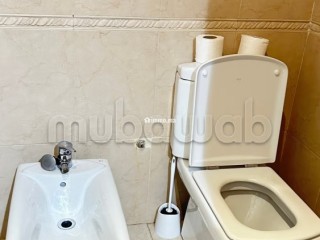 Appartement de vacances à louer à De La Plage. Superficie 120 m². Garage et terrasse - Appartement à vendre - Tanger
