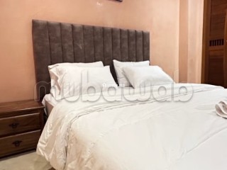 Appartement de vacances à louer à De La Plage. Superficie 120 m². Garage et terrasse - Appartement à vendre - Tanger