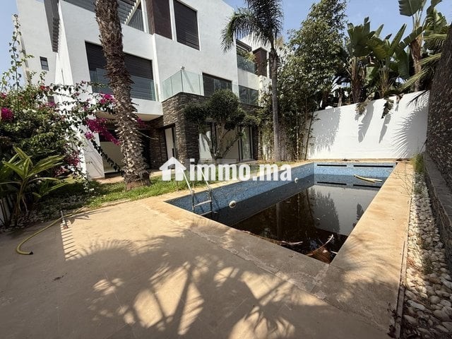 VILLA HAUT STANDING NEUF À LOUER A AIN DIAB - Location Immobilier - Casablanca - photo 1
