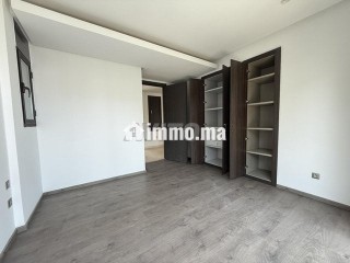 VILLA HAUT STANDING NEUF À LOUER A AIN DIAB - Villa à louer - Casablanca