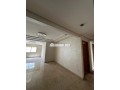 avec-4-chambres-apprt-vide-a-oasis-square-small-8