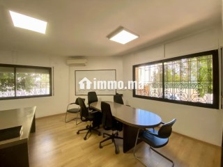 Plateau de bureau 136 m² Boulevard Biranzarane - Bureau à louer - Casablanca