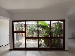 Magnifique villa à louer à Souissi. 7 pièces. Belle terrasse et jardin - Villa à louer - Rabat