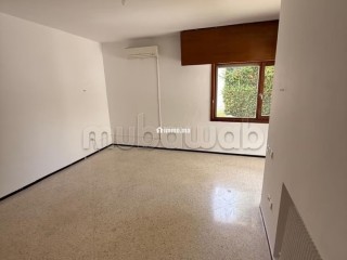 Magnifique villa à louer à Souissi. 7 pièces. Belle terrasse et jardin - Villa à louer - Rabat