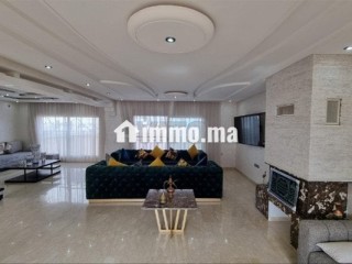 Jolie villa moderne à Val d’Or, Harhoura – 200 m² - Villa à vendre - Temara
