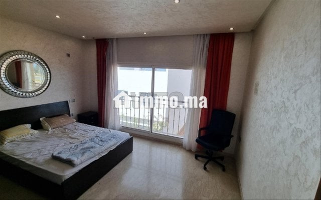 jolie-villa-moderne-a-val-dor-harhoura-200-m2-big-9