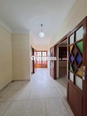 location-spacieuse-etage-de-villa-3-ch-big-2