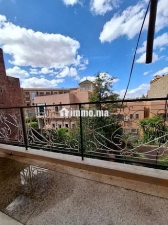 location-spacieuse-etage-de-villa-3-ch-big-6
