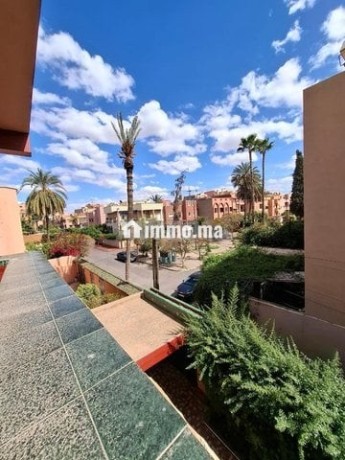location-spacieuse-etage-de-villa-3-ch-big-8