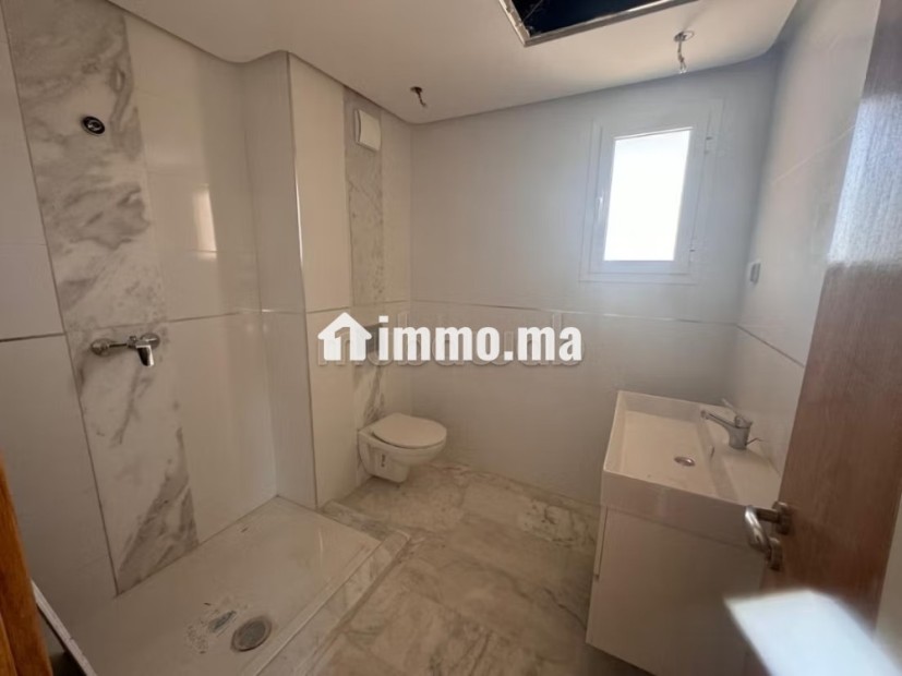 Bel appartement à vendre à Agdal. 3 chambres agréables. Porte blindée, sécurité - Vente Immobilier - Marrakech - photo 6