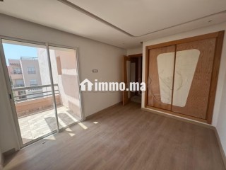 Bel appartement à vendre à Agdal. 3 chambres agréables. Porte blindée, sécurité - Appartement à vendre - Marrakech