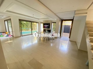 Villa a louer de 220m2 pas loin de centre ville - Villa à louer - Agadir