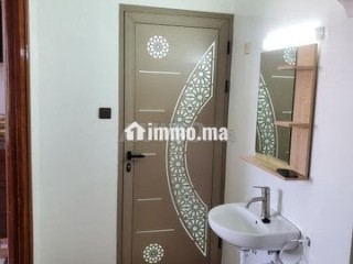 shk-llkraaa-fy-sbat-sharaa-oady-althhb