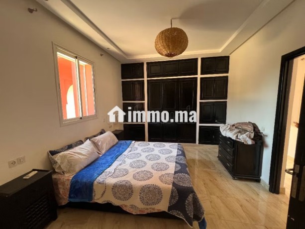 location-villa-de-haut-standing-a-route-de-ouarzazate-3-pieces-confortables-meuble-big-9