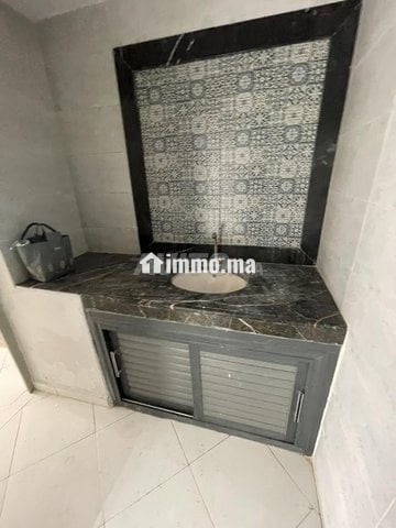 Appart usage bureau sur av hassan 2 - Location Immobilier - Agadir - photo 5