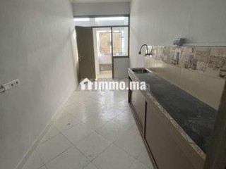 Appart usage bureau sur av hassan 2 - Bureau à louer - Agadir