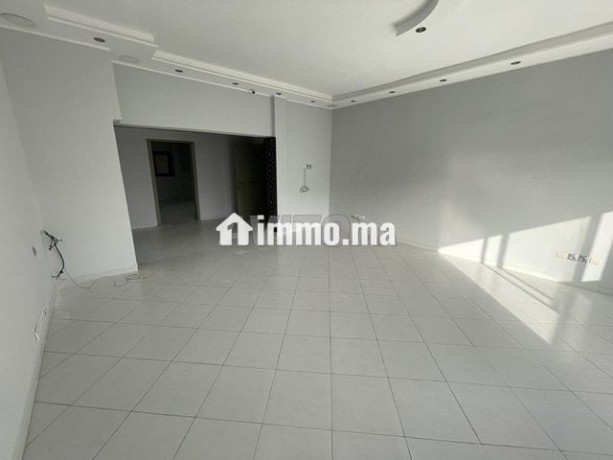 appart-usage-bureau-sur-av-hassan-2-big-8