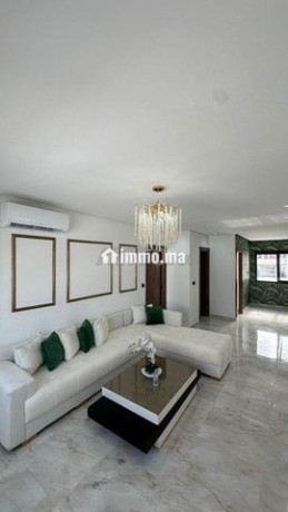 studio-meuble-neuf-a-louer-belvedere-big-1