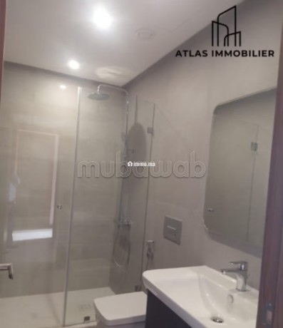 location-dun-appartement-a-les-orangers-big-9