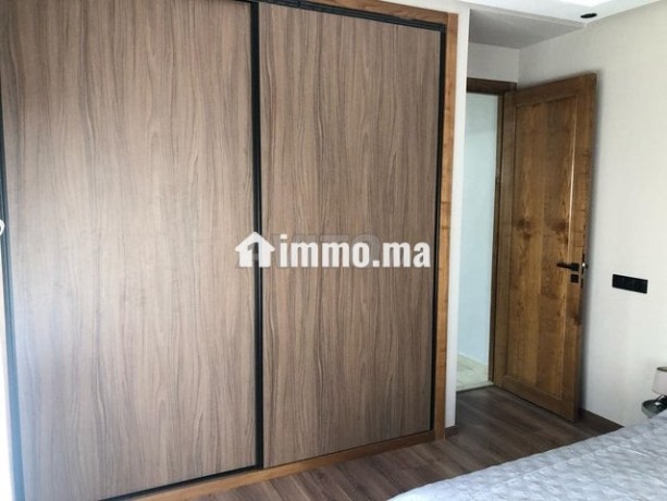 studio-a-louer-a-quartier-des-hopitaux-big-9
