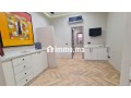 cabinet-medical-neuf-et-equipe-small-1