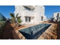 villa-neuve-residence-fermee-small-1