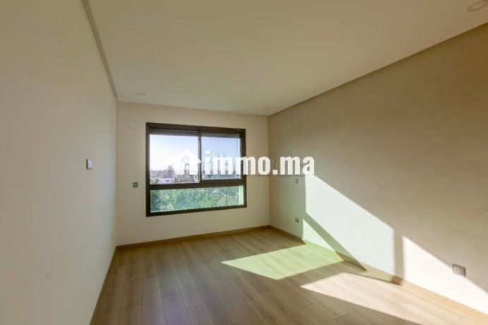 appartement-vide-a-louer-big-8