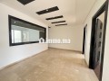 a-louer-splendide-appartement-3ch-vide-ain-diab-small-3