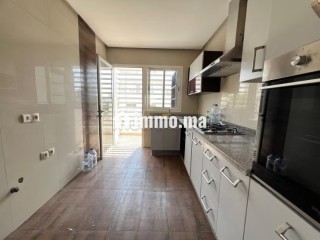 Á louer splendide appartement 3ch vide Ain diab - Appartement à louer - Casablanca