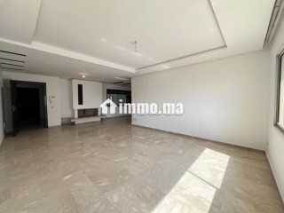 Á louer splendide appartement 3ch vide Ain diab - Appartement à louer - Casablanca