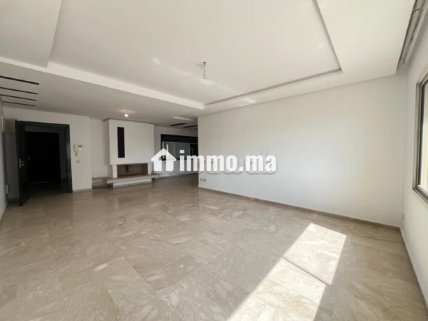 a-louer-splendide-appartement-3ch-vide-ain-diab-big-19