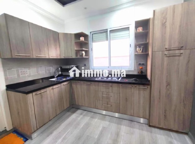 appartement-de-vacances-a-louer-en-centre-ville-2-belles-chambres-terrasse-et-jardin-big-2