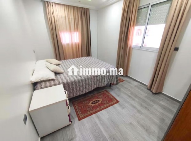 appartement-de-vacances-a-louer-en-centre-ville-2-belles-chambres-terrasse-et-jardin-big-3