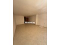 bureau-facade-en-location-small-1