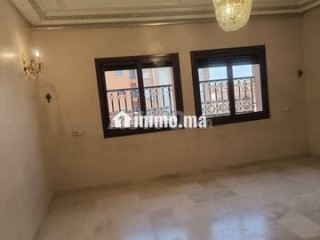 a-louer-appartement-vide-de-3-chambre-a-charaf