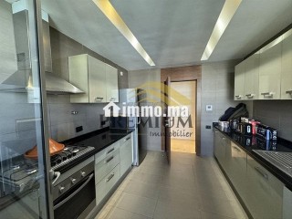 MAGNIFIQUE APPARTEMENT AVEC VUE DEGAGEE - Appartement à louer - Rabat