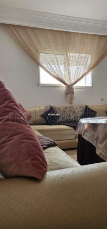 appartements-a-louer-a-borj-1-piece-systeme-de-parabole-et-residence-securisee-big-4
