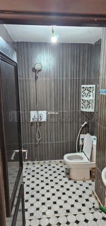 appartements-a-louer-a-borj-1-piece-systeme-de-parabole-et-residence-securisee-big-5